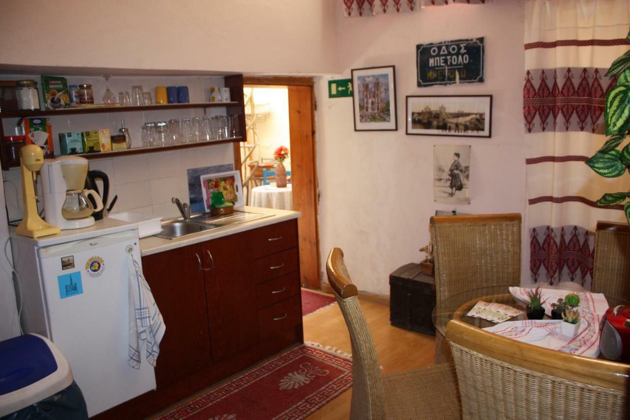 Bed and Breakfast Mmebassia Chania  Екстер'єр фото